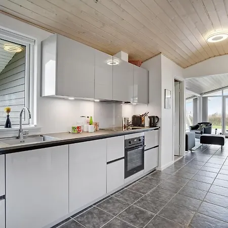 Stunning In With Sauna Ferienhaus Bogense