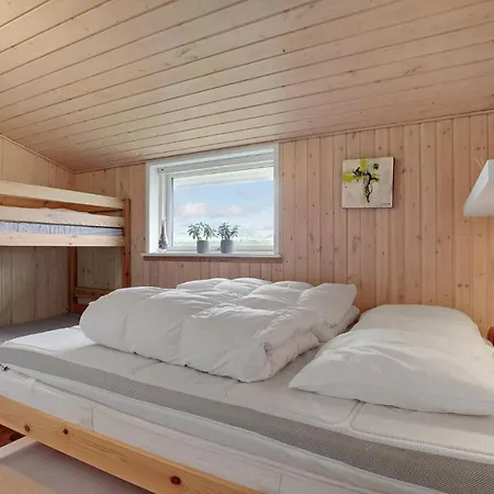 Ferienhaus Stunning In With Sauna