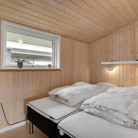 Stunning In With Sauna * 博恩瑟