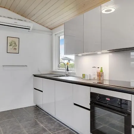 Stunning In With Sauna Bogense