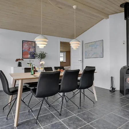 Stunning In With Sauna * Bogense