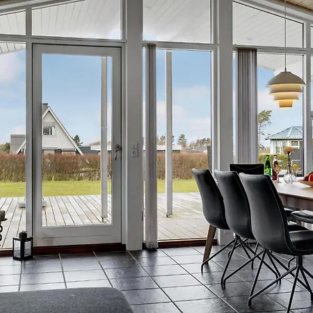 Stunning In With Sauna Bogense