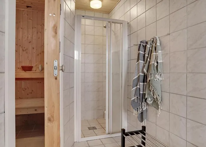 Stunning In With Sauna Bogense